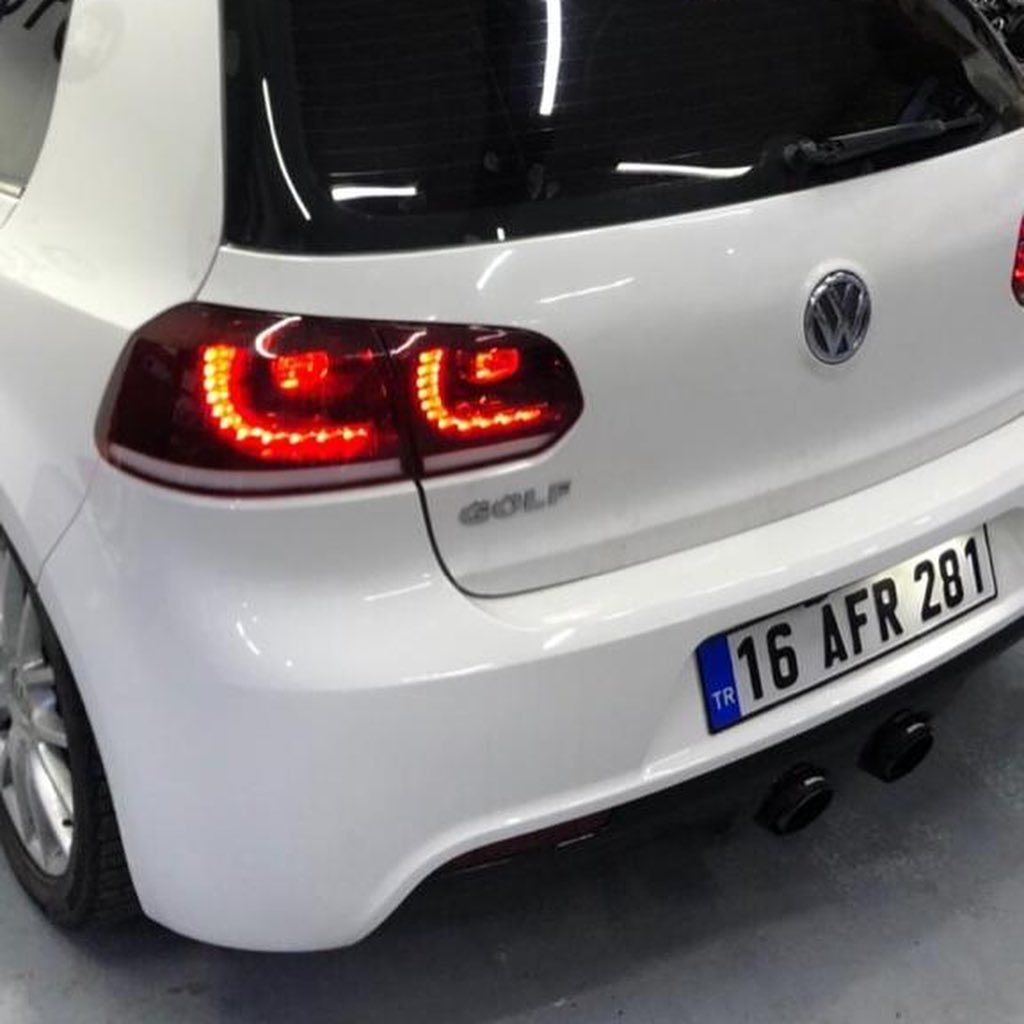 VOLKSWAGEN GOLF 6 ARKA LED STOP TAKIMI 2008-2013 (gülen yüz)